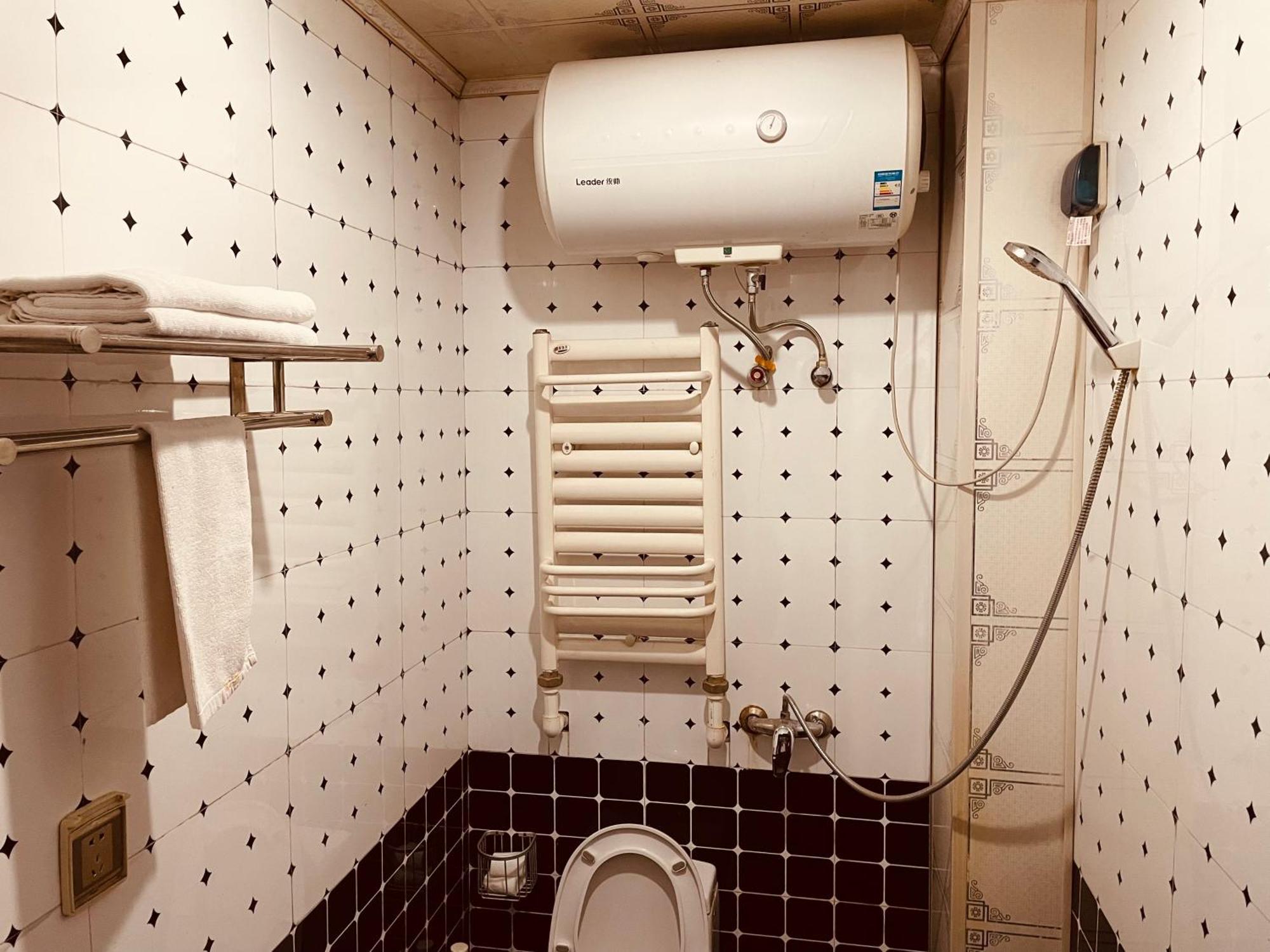 哈尔滨机场东方红运宾馆 Otel Oda fotoğraf